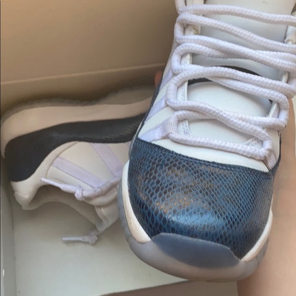 Blue Jordan Snakeskin 11’s💙 - Picture 3 of 6